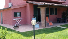 Toskana Ferienhaus mit Pool für 4 Personen in Meernähe