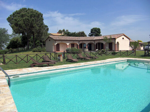 Toskana-Ferienhaus mit Pool alleinige Nutzung