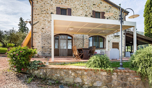 Ferienwohnung Mandorlo in der Toskana mit Pool und Tennisplatz