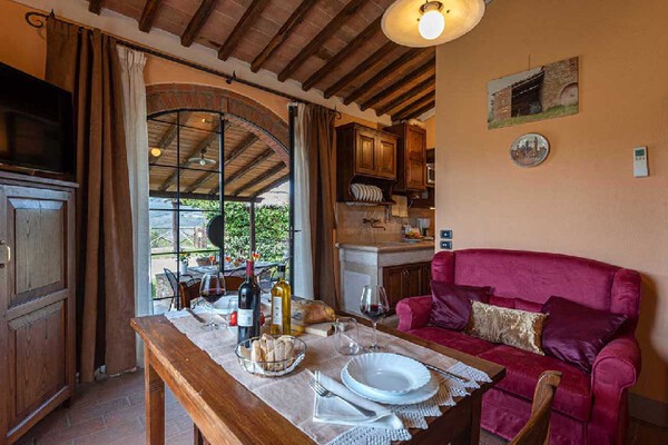 Ferienwohnung Parata in der Toskana mit eigenem Garten und privater Terrasse