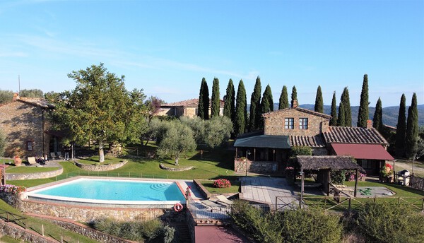 Ferienwohnung Capanna mit Pool und privater Terrasse