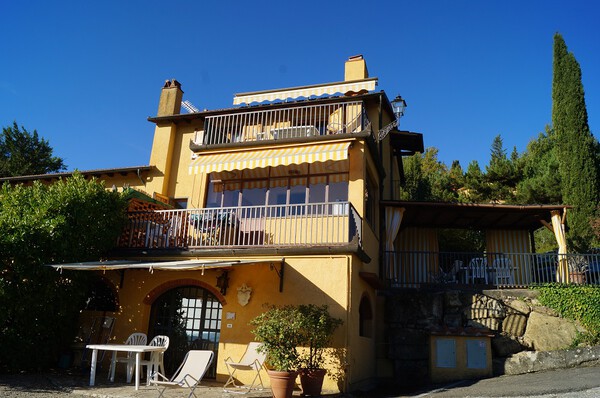 Toskana-Ferienwohnung mit Pool Florenz Siena
