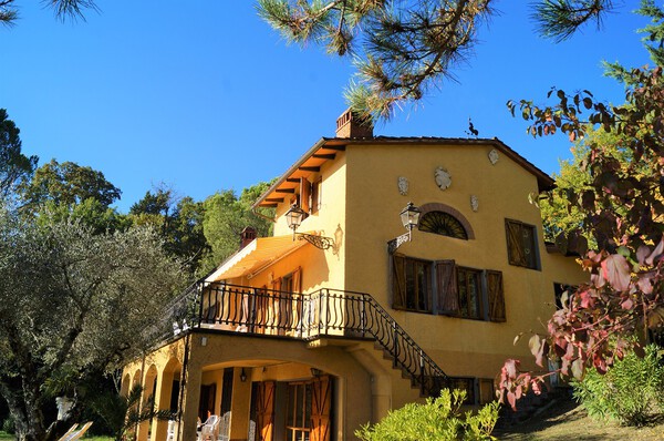 Toskana-Ferienwohnung mit Pool Florenz Siena