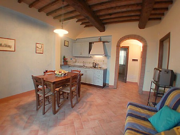 Toskana-Ferienwohnung Tulipano mit Pool und Blick auf San Gimignano