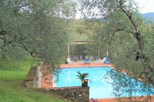 freistehendes Toskana Ferienhaus mit Pool zur alleinigen Nutzung