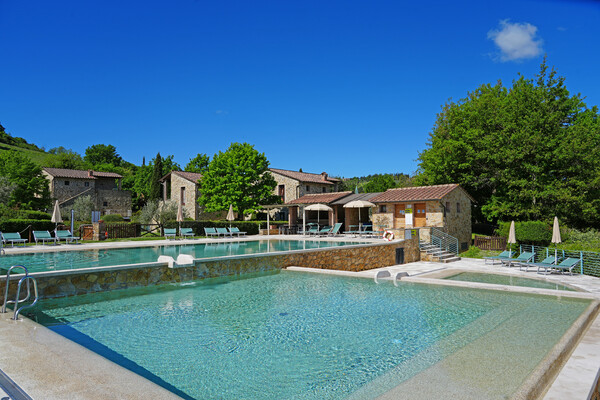 Toskana-Resort Ferienwohnung mit Pool und Therme bei San Gimignano 2 Personen