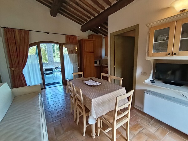 Toskana-Resort Ferienwohnung mit Pool und Therme bei San Gimignano 4 Personen