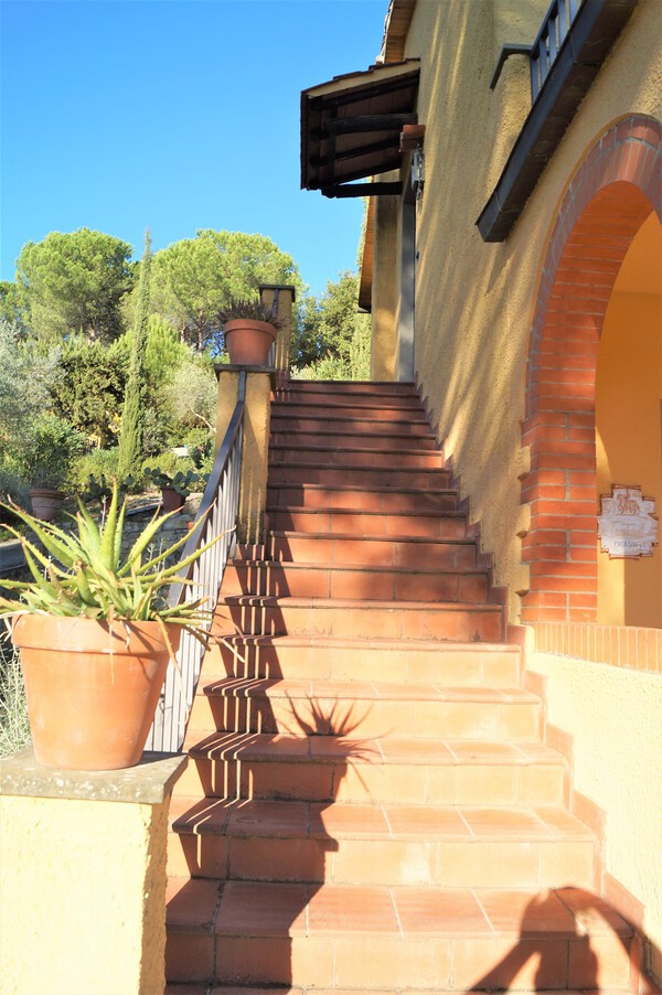 Toskana-Ferienwohnung mit Pool Florenz Siena