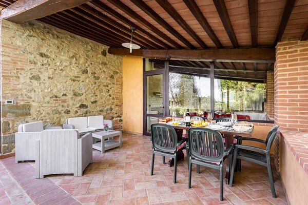 Ferienwohnung Toskana mit Pool, Tennisplatz, Spielplatz und Gemüsegarten