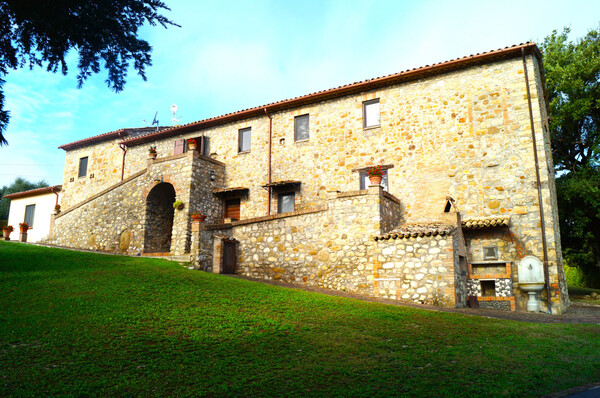 Ferienhaus Mora mit Privatpool in Alleinlage für 10 Personen