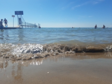 feiner Sandstrand La Spiaggia di Jesolo, Venetien