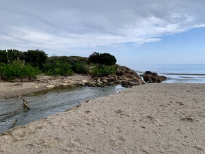 Spiaggia di Su Portu, Kiesstrand auf Sardinien