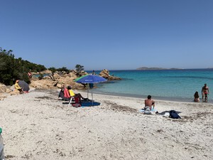 Spiaggia di Capriccioli, feiner Sandstrand auf Sardinien<p></p>
