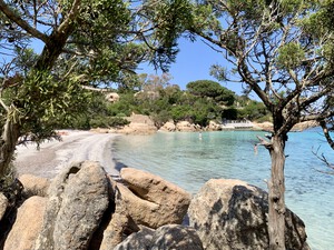 Spiaggia di Capriccioli, feiner Sandstrand auf Sardinien<p></p>