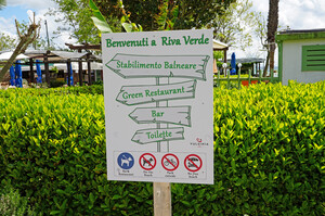Riva Verde, Kiesstrand im Latium<p></p>