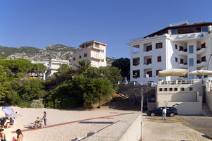 Spiaggia Centrale, Kiesstrand auf Sardinien