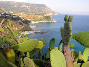 feiner Sandstrand Praia i focu, Kalabrien