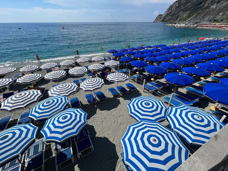 Kiesstrand Spiaggia di Fegina, Ligurien