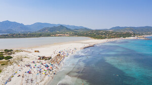 Spiaggia di Porto Giunco, feiner Sandstrand auf Sardinien