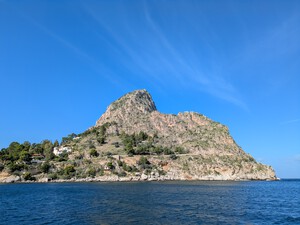 Tre Piscine Cala del Cuore, Steinstrand auf Sizilien