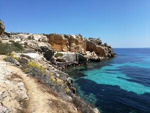 Spiaggia Bue Marino, Steinstrand auf Sizilien