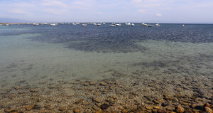 Kiesstrand Mare Morto, Sardinien