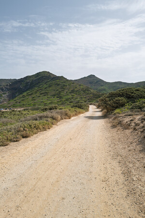 Spiaggia La Frana, Kiesstrand auf Sardinien