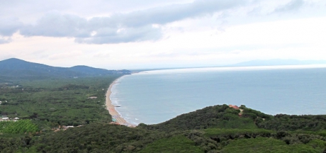 feiner Sandstrand Le Rocchette, Toskana