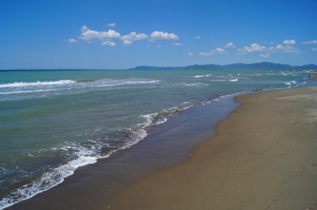 feiner Sandstrand Principina a Mare, Toskana