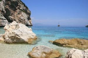 Cala Mariolu, Kiesstrand auf Sardinien<p>Foto: Carlo Pelagalli / CC-BY-SA-3.0</p>